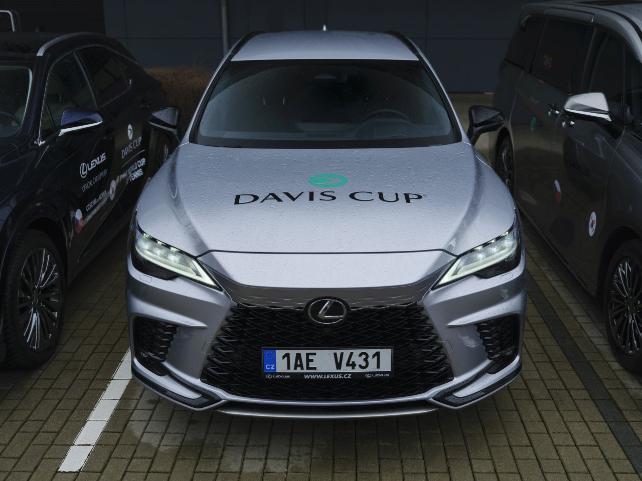 LEXUS OFICIÁLNÍM VOZEM DAVIS CUPU V OSTRAVĚ