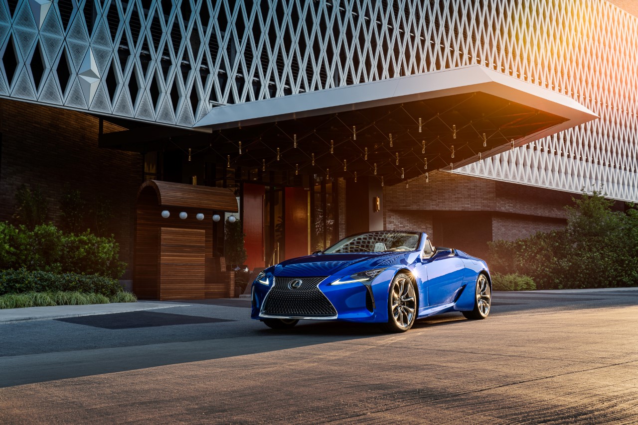 Csak az igazán szép, ami működik: a Lexus LC Convertible megalkotói mesélnek