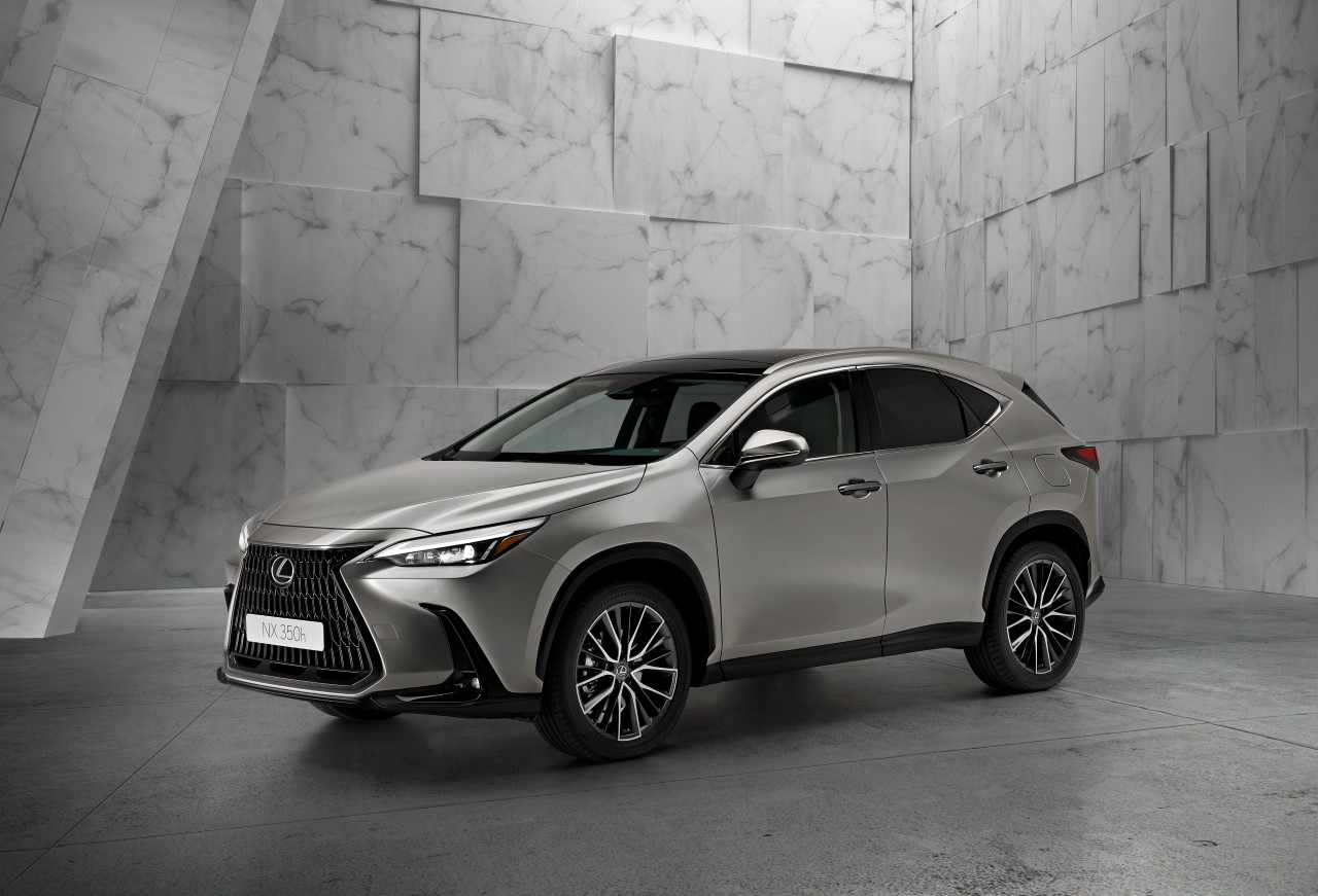 A Lexus új formanyelvének előfutára a vadonatúj Lexus NX