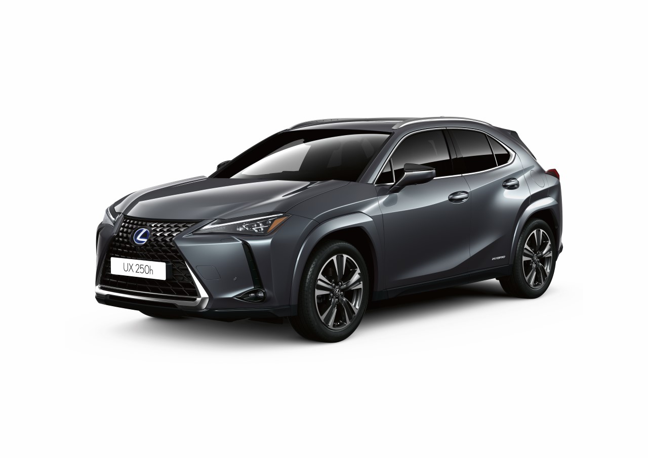 LEXUS PŘINÁŠÍ NOVÁ STYLOVÁ VYLEPŠENÍ PRO UX 250h