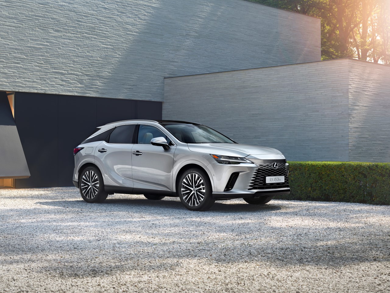 SVĚTOVÁ PREMIÉRA ZCELA NOVÉHO LEXUS RX 