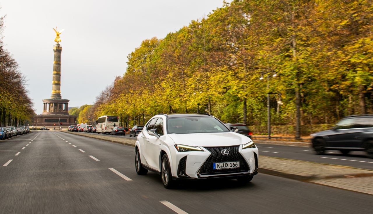 PRESS KIT - LEXUS UX PROŠEL VÝRAZNOU MODERNIZACÍ 