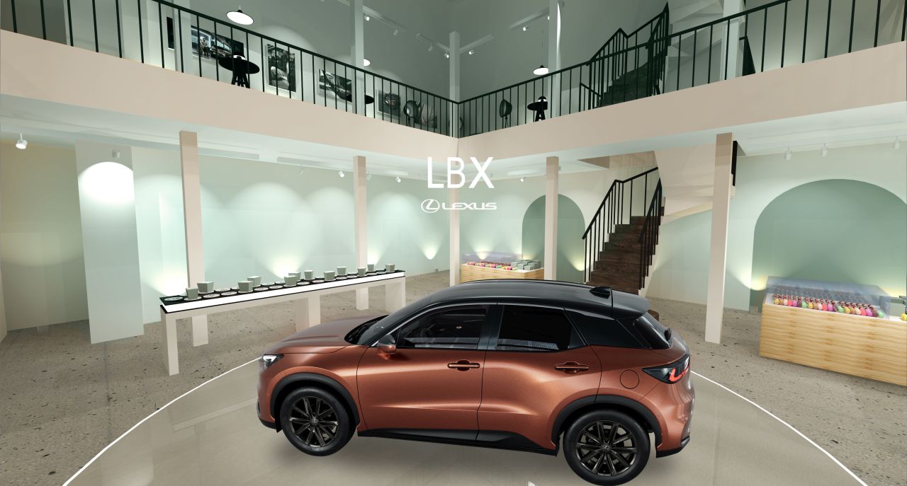 LEXUS ODHALÍ NOVÉ LBX NA PAŘÍŽSKÉ ZÁŽITKOVÉ AKCI 