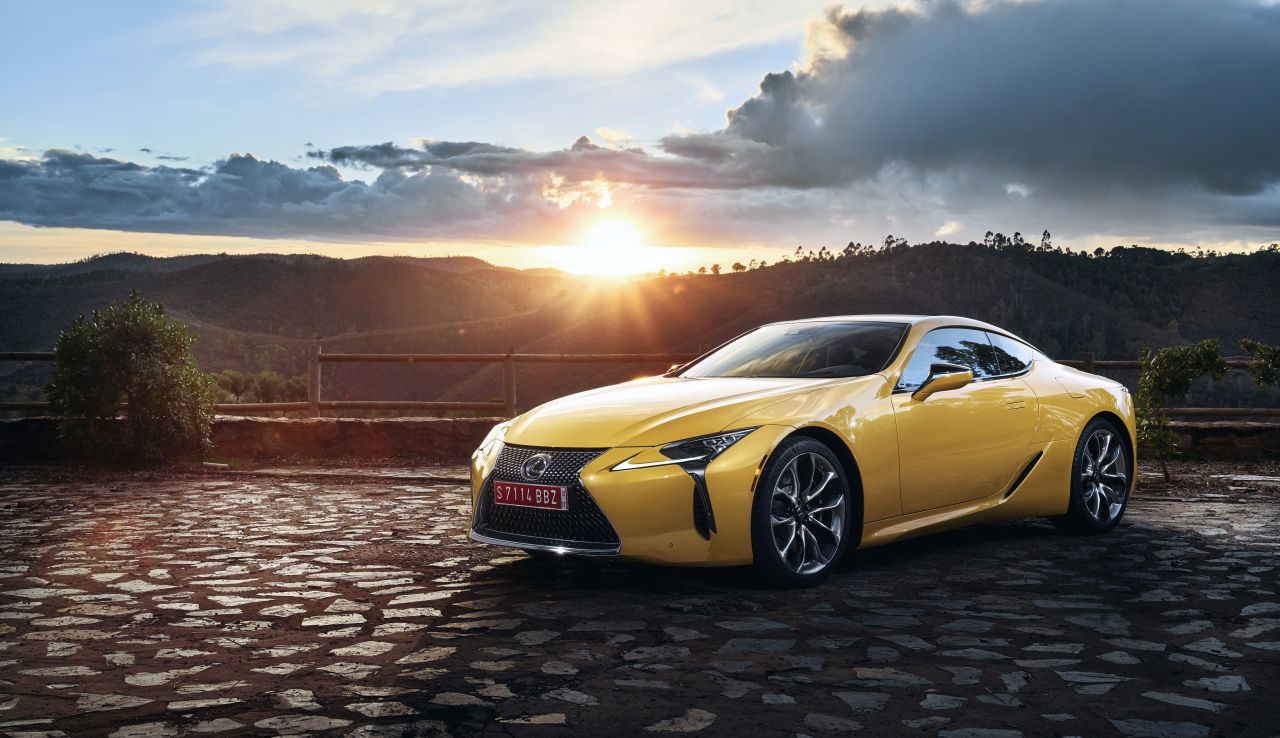 LEXUS LC ZÍSKAL CENU ZA NEJLEPŠÍ DESIGN MEZI SÉRIOVÝMI VOZY