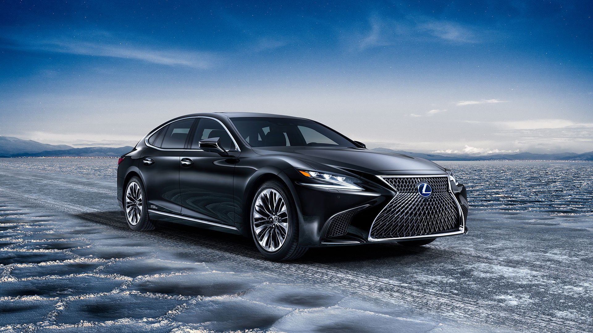 LEXUS LS: A LUXUS CSILLOGÁSA